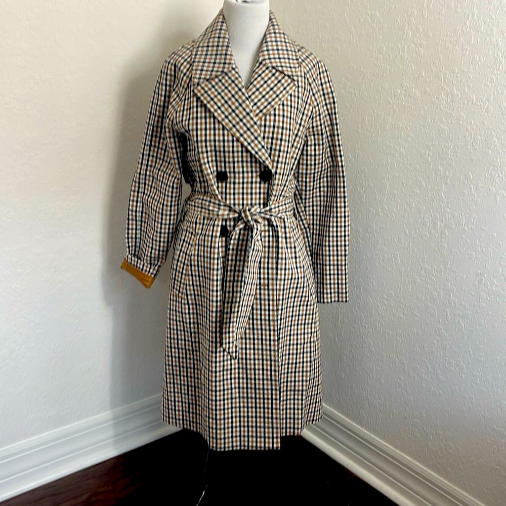 Selected Femme double breasted trenchcoat beautiful New no tags never worn